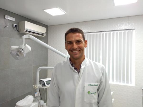 Conheça Guilherme Antonello, novo professor do curso de Odontologia
