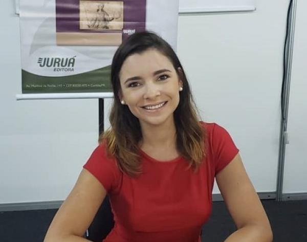 Conheça a nova professora do curso de Direito da UCPel, Juliana Braga