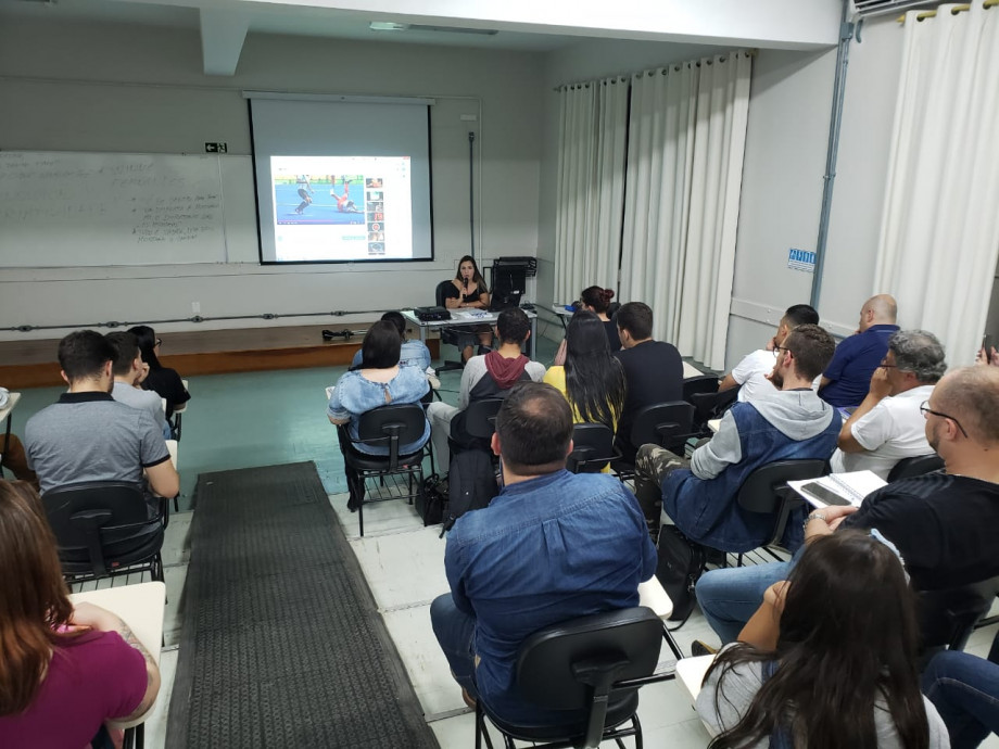 Discentes do Jornalismo EAD/UCPel têm palestra com profissionais da Rede Globo
