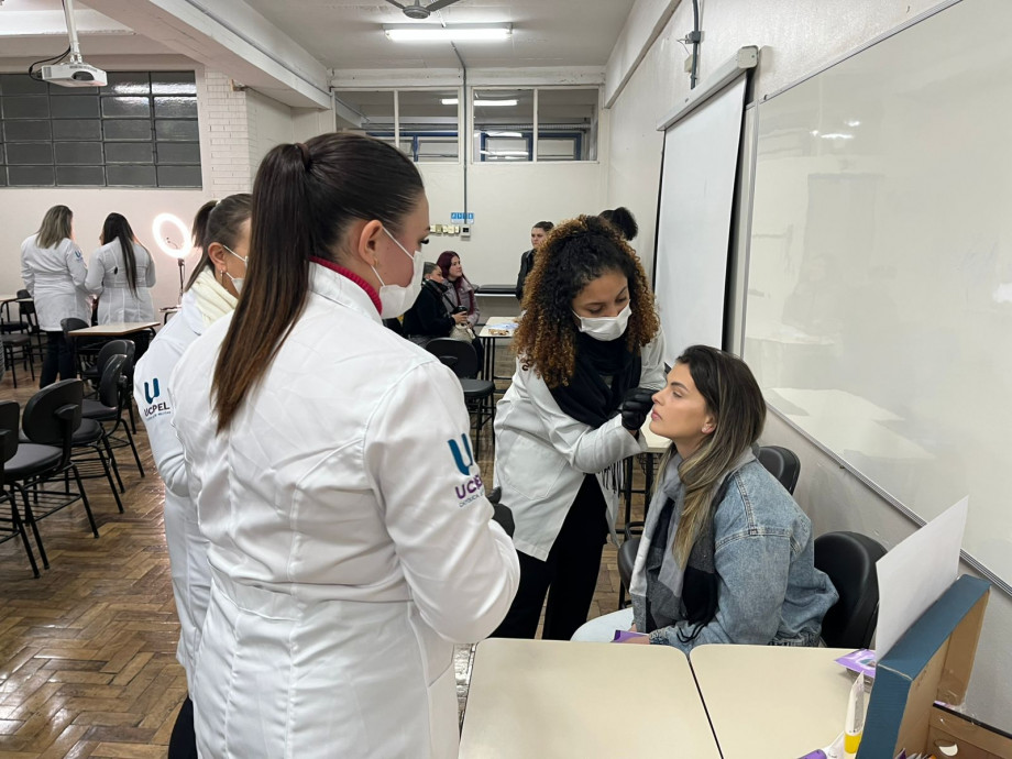 Curso de Estética e Cosmética da UCPel promove Oficina de Cuidados