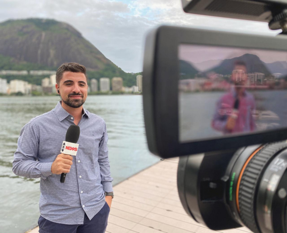 Egresso da UCPel, Mateus Marques assume como repórter da GloboNews