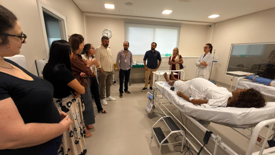 Campus da Saúde da UCPel recebe visita do Grupo de Trabalho do Cluster HealthTech