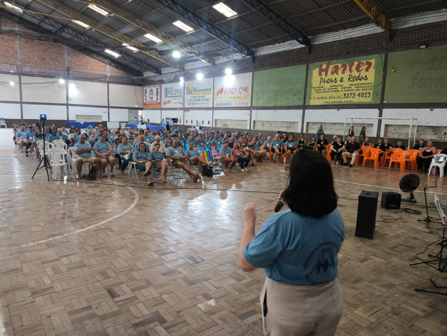 Docente da UCPel participa de palestra do MEF em Pelotas