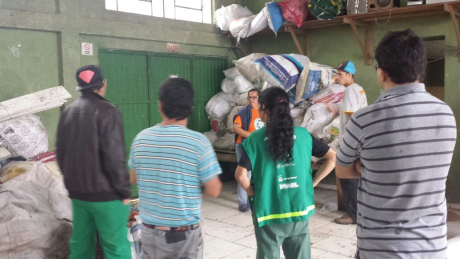 Campanha voltada a catadores de materiais recicláveis permanece recebendo doações