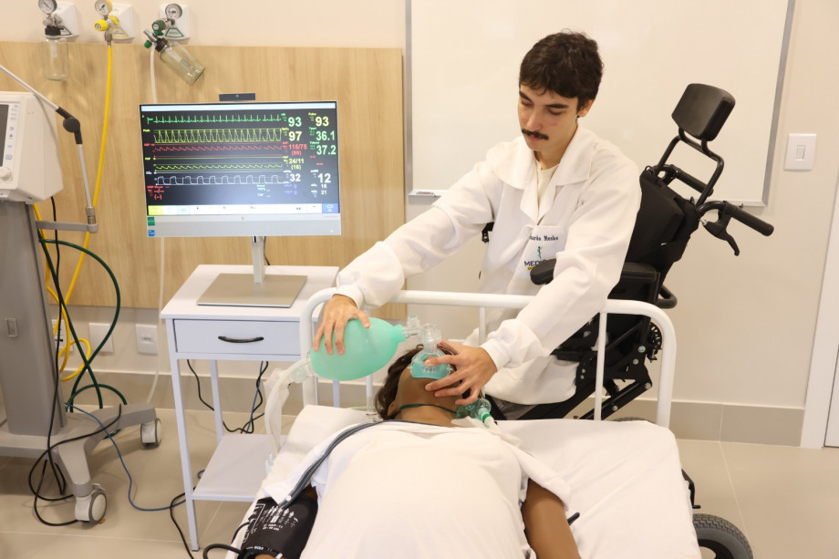 UCPel adquire equipamento de acessibilidade para atividades na área da saúde