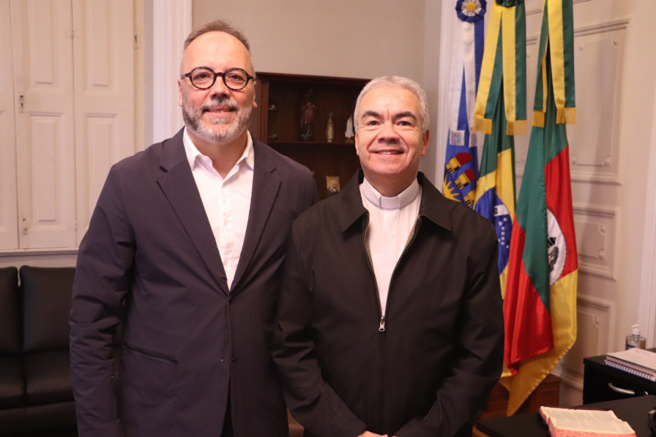 UCPel recebe visita de reitor da Católica de Petrópolis