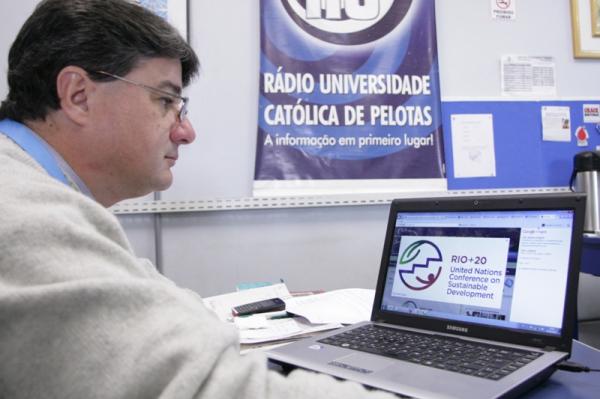 Rádio Universidade (RU) estará na Rio+20 e na celebração dos 90 anos do rádio no Brasil