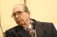 Professor de Matemática da UCPel lança livro nesta segunda (16)