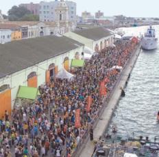 Católica participa da Festa do Mar