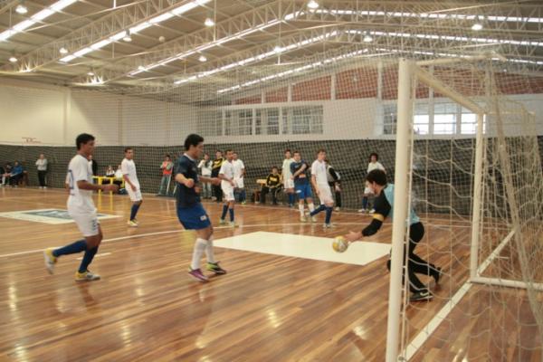 Vitória em Cruz Alta pode classificar UCPel