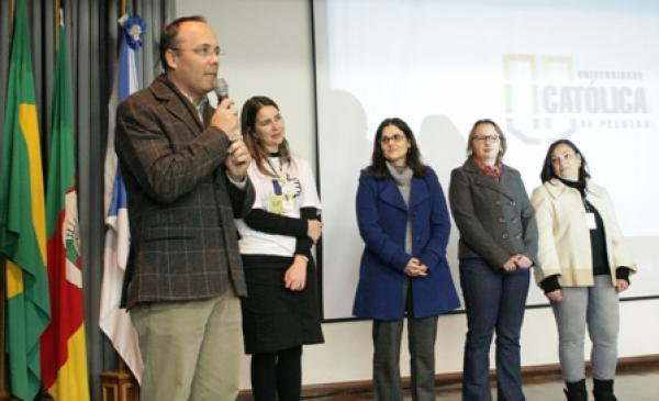 UCPel acolhe novos alunos