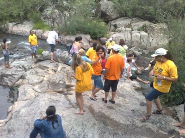 Caps Escola confraterniza no Templo das Águas