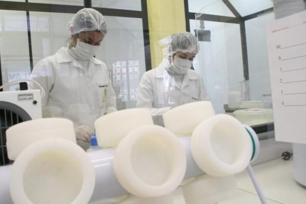 Farmácia é mais um curso que recebe conceito 4 do MEC