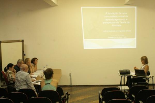 Educação a distância é tema de defesa de doutorado