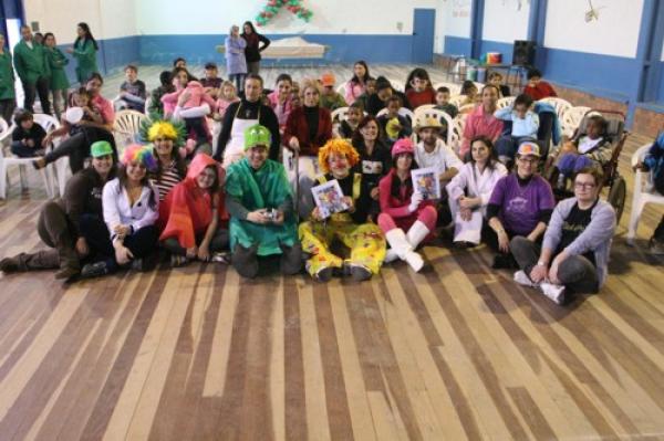 Pedagogia realiza Projeto de Educação Inclusiva na APAE