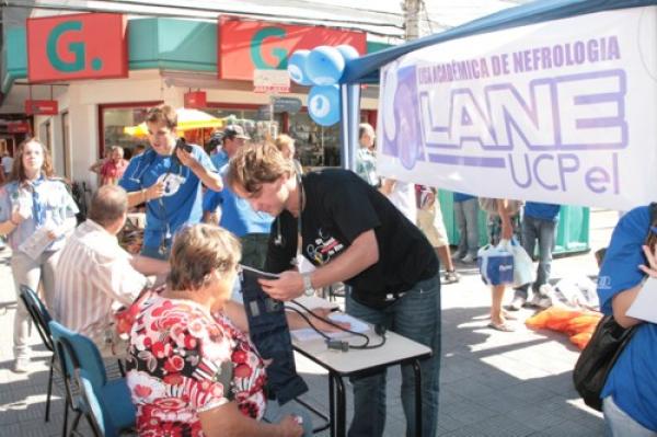 Liga de Nefrologia é premiada em evento nacional