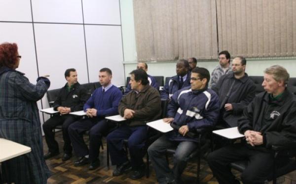 Reunião propõe melhoramento nos serviços