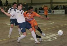 Futsal da Católica enfrenta o Cerro Largo amanhã (18)