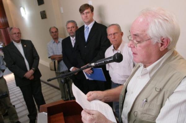 Wallney Hammes é homenageado em evento