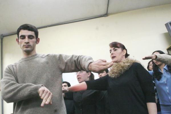 Formação Continuada de Libras terá curso dia 03