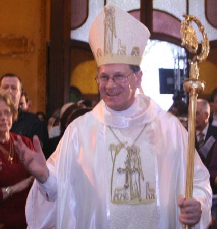 Papa entregará Pálio Sagrado a Dom Jacinto nesta quarta (29)