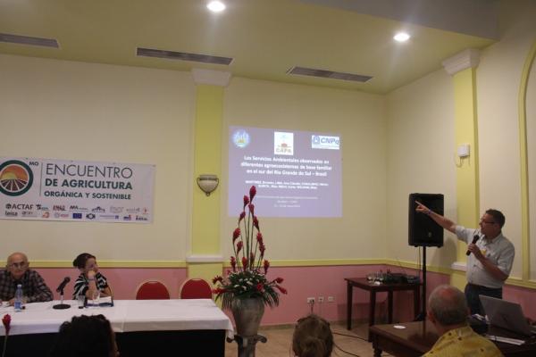 Professor leva o tema dos serviços ambientais para Encontro Internacional em Cuba