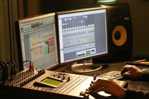 Projeto proporciona gravação gratuita de CD