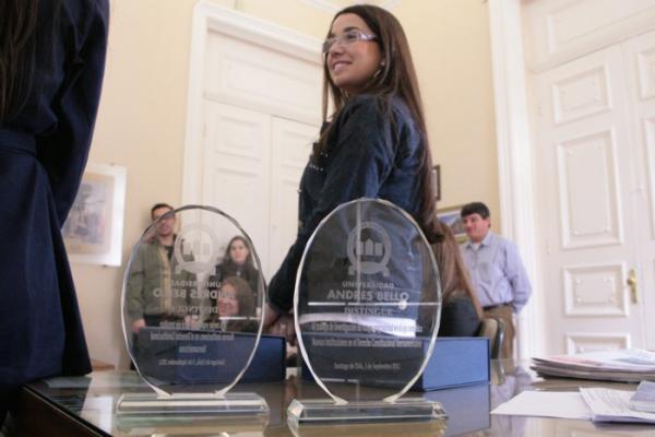 Alunos do Direito são premiados em jornada internacional