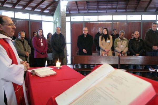 RU celebra missa e reafirma laço fraterno com a comunidade
