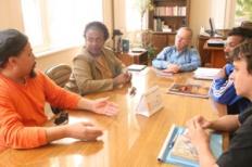 “Giamarê, Odara – Tambores do Sul”, aprovado pela Caixa Econômica, é apresentado ao Reitor da UCPel