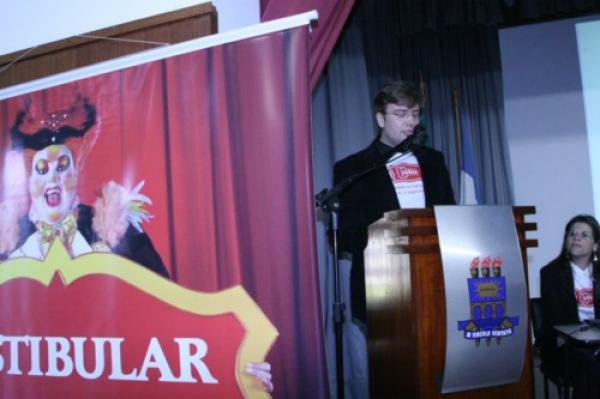 Lançamento de Vestibular marca aniversário da UCPel