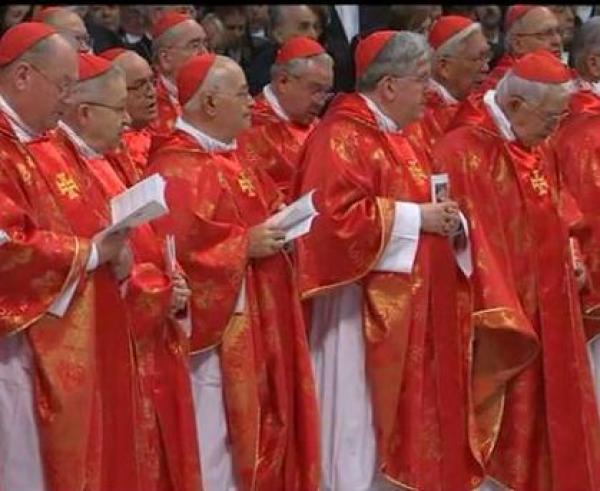 Missa de abertura do Conclave: "Que Deus queira em breve conceder outro Bom Pastor à sua Igreja"