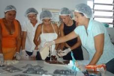 Projeto Comunidade Viva realiza oficinas