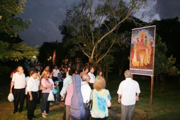 “Noite Feliz” resgata o espírito cristão do Natal