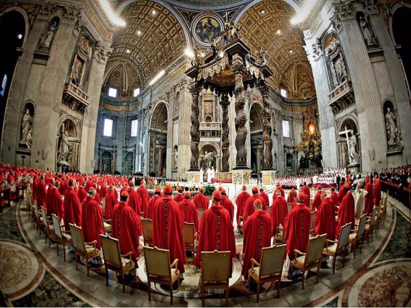 UCPel acompanha informações do Conclave