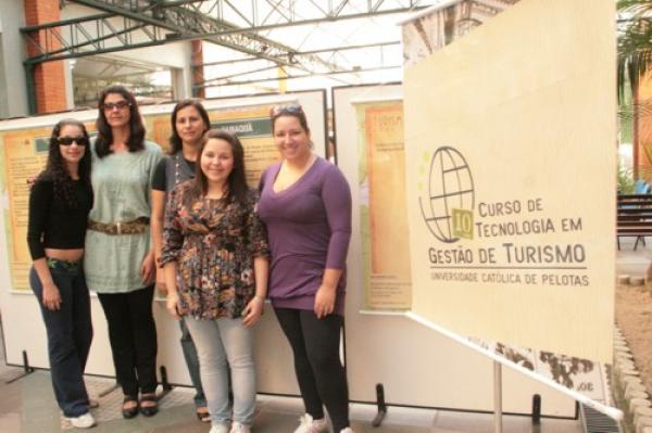 Formandos de Turismo promovem exposição