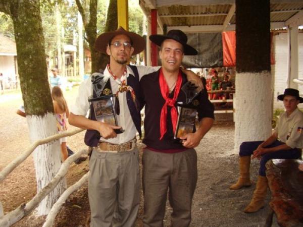 Estudante de Letras vence concurso estadual de poesias