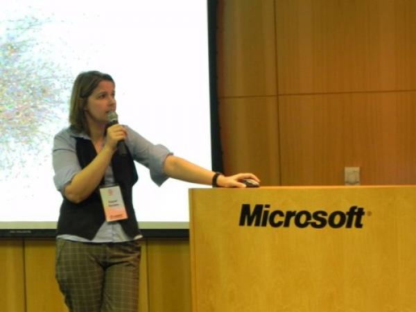 Raquel Recuero palestra no SadeBr, em São Paulo