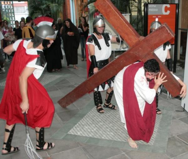 Via Sacra chega à terceira edição na UCPel