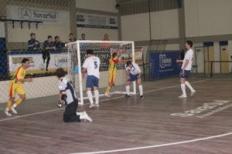 Católica perde para UCS em casa