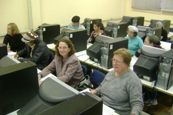 Integrantes do Bem da Terra participam do Paic