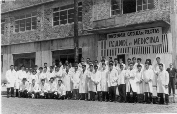 Medicina da UCPel completa 50 anos
